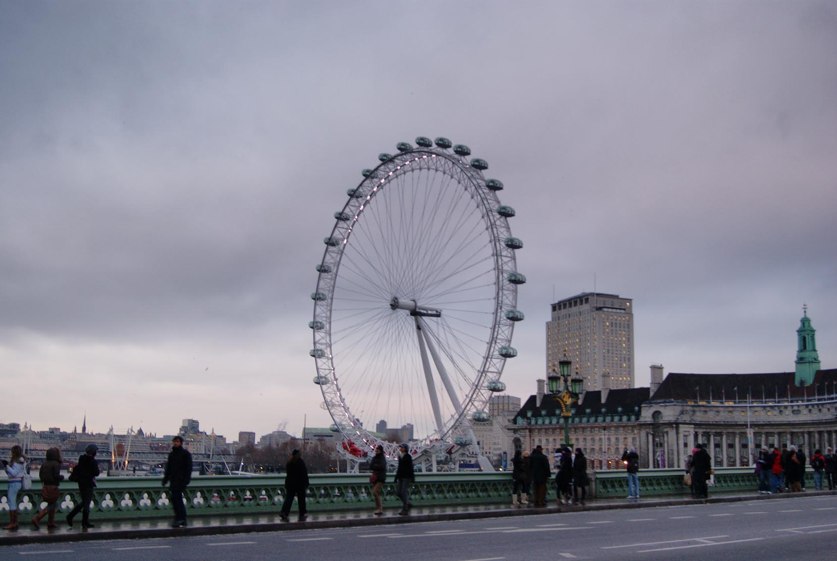 london eye.jpg